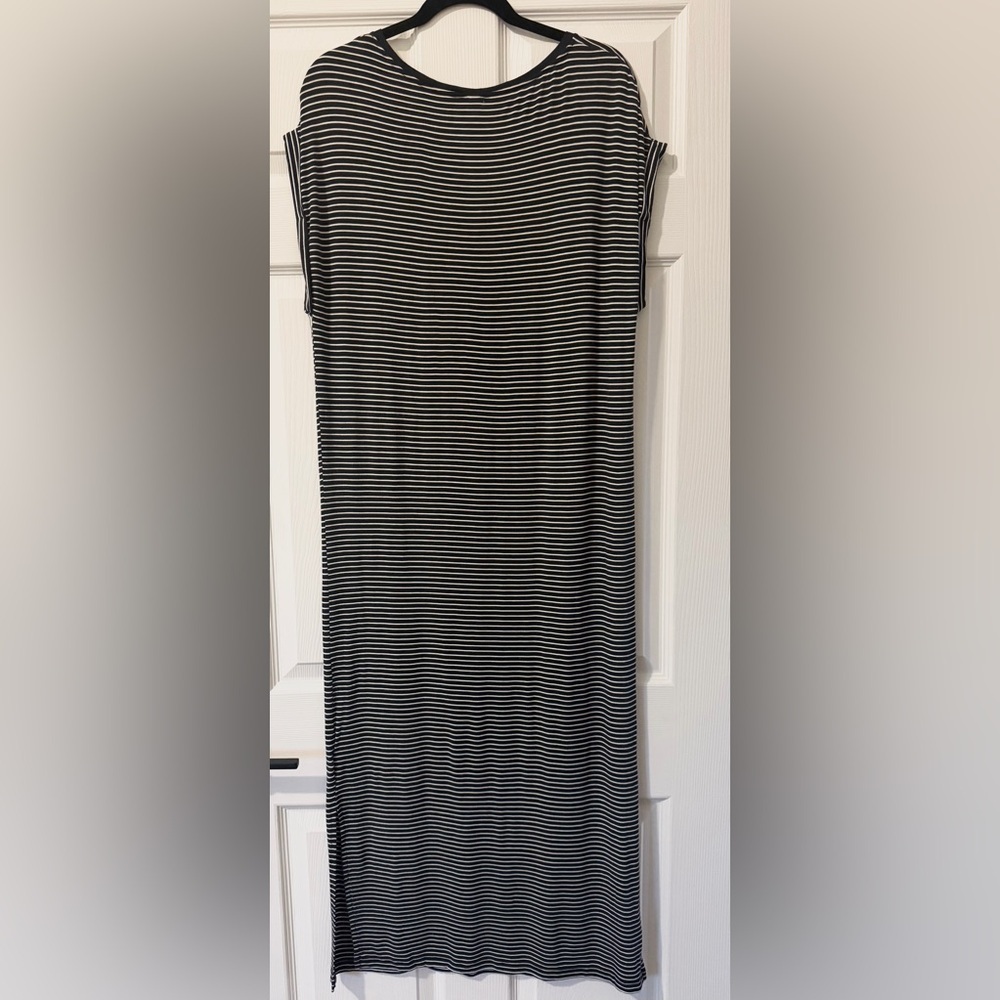 Soyaconcept Navy and White Striped Dress - Picture 2 of 4